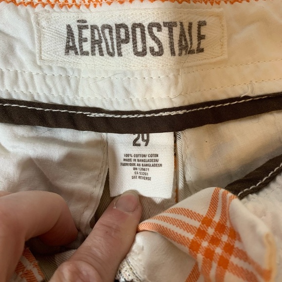 Men’s Aeropostale size 29 100% cotton shorts in brown, orange, & cream stripes - Picture 4 of 5